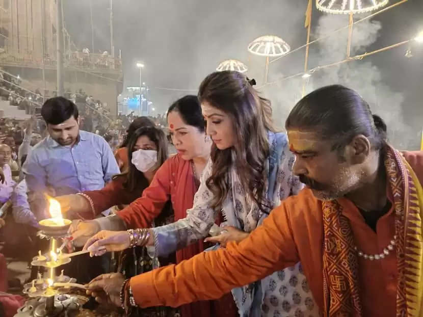 शिल्पा शेट्टी ने काशी विश्वनाथ मंदिर के अपने अमुख वीडियो भी शेयर किए 