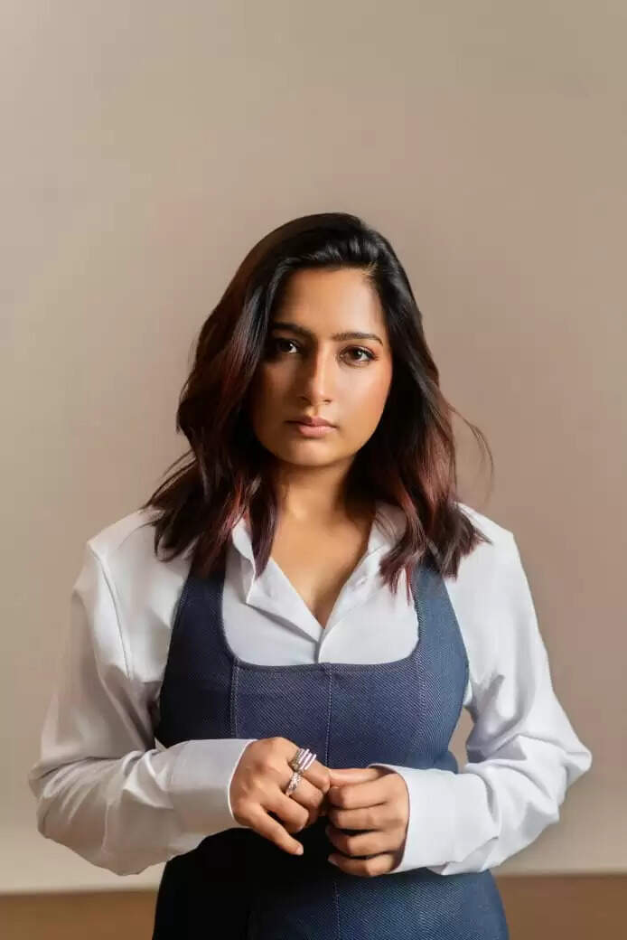 The Voice Behind Allu Arjun’s Peelings & Tamannaah Bhatia’s "Aaj Ki Raat" – Madhubanti Bagchi