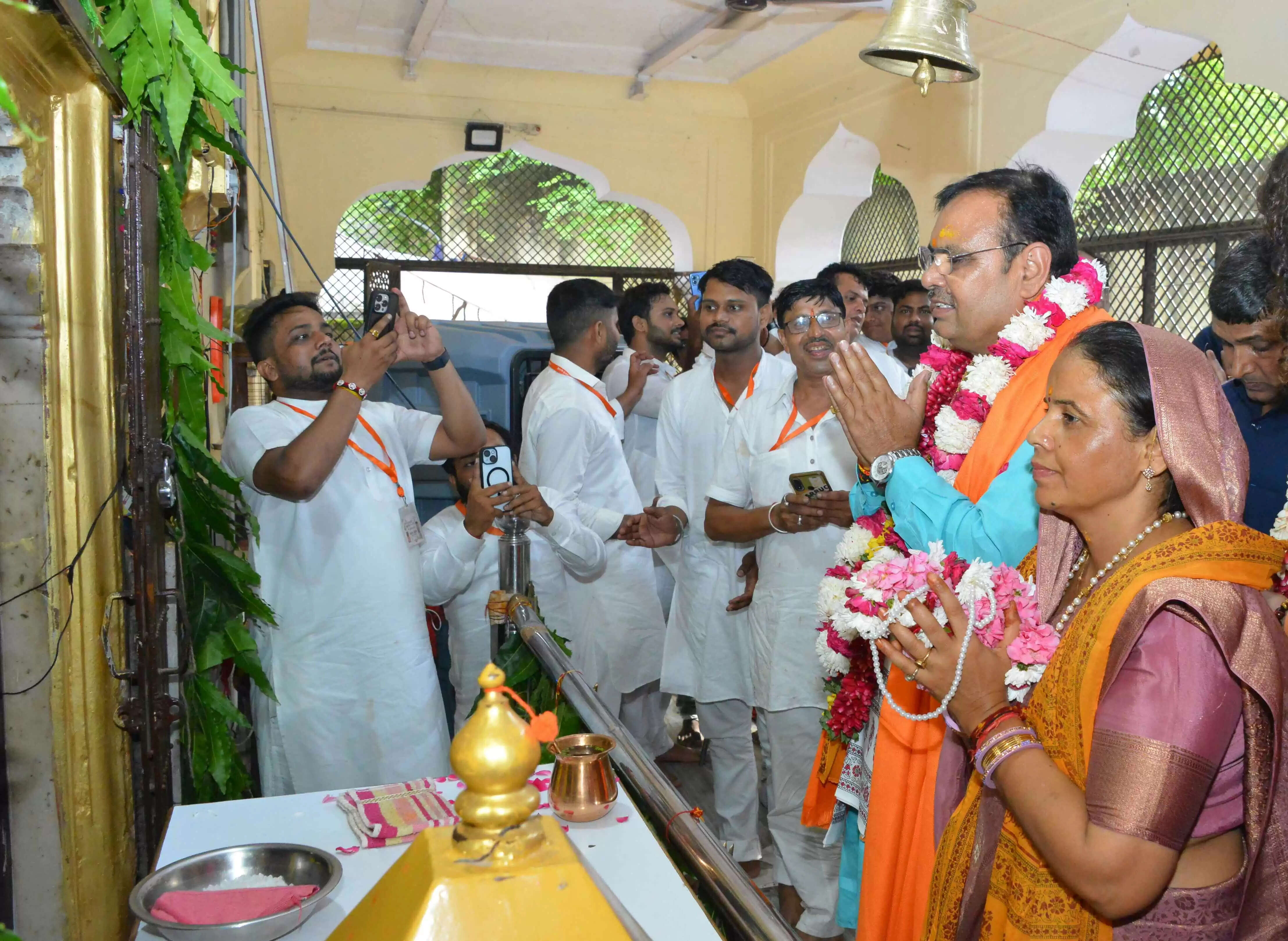 CM भजनलाल शर्मा ने श्रीकृष्ण जन्माष्टमी पर गोविन्द देव जी के किए दर्शन, प्रदेश&nbsp;की सुख-समृद्धि-खुशहाली की प्रार्थना की