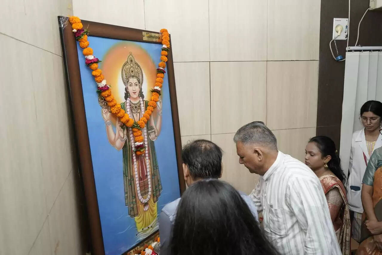 आयुर्वेद चिकित्सा पद्धति से सामान्य प्रसव को दें बढ़ावा: उच्च शिक्षा&nbsp;मंत्री इन्दर सिंह परमार