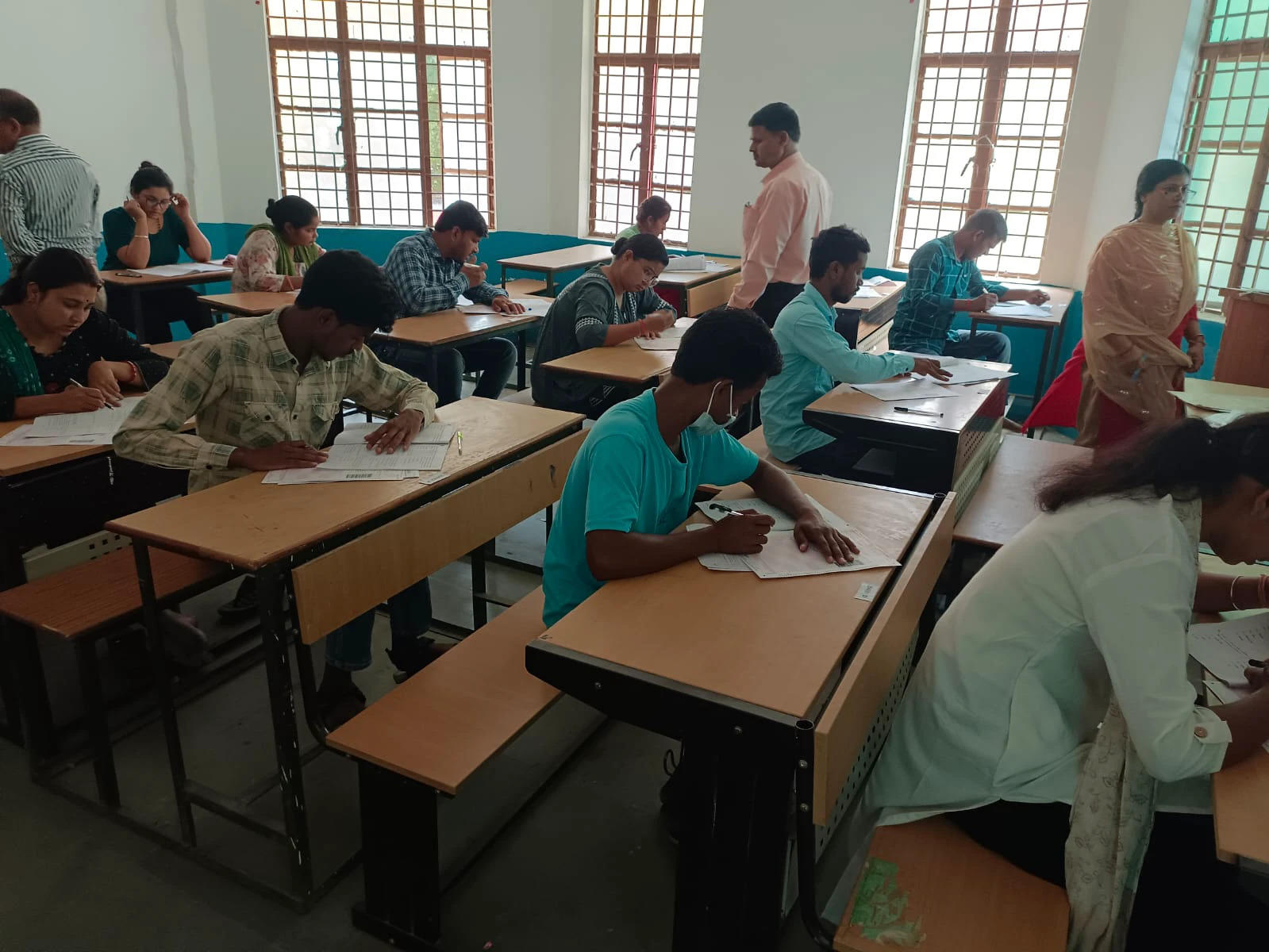 मध्यप्रदेश लोक सेवा आयोग प्रारंभिक परीक्षा में 7 निर्धारित केन्द्रों में 1524 परीक्षार्थियों ने दी परीक्षा