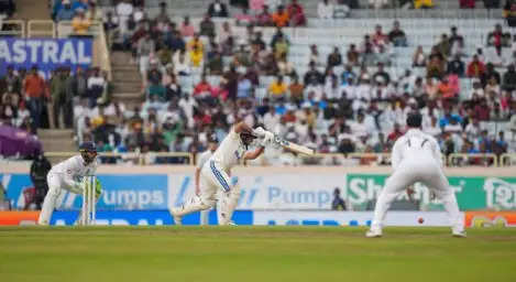 IND vs ENG, 4th Test, Day 3: रांची टेस्ट में ध्रुव जुरेल ने जड़ा पहला अर्धशतक, इंग्लैंड की बढ़त 88 रन से नीचे