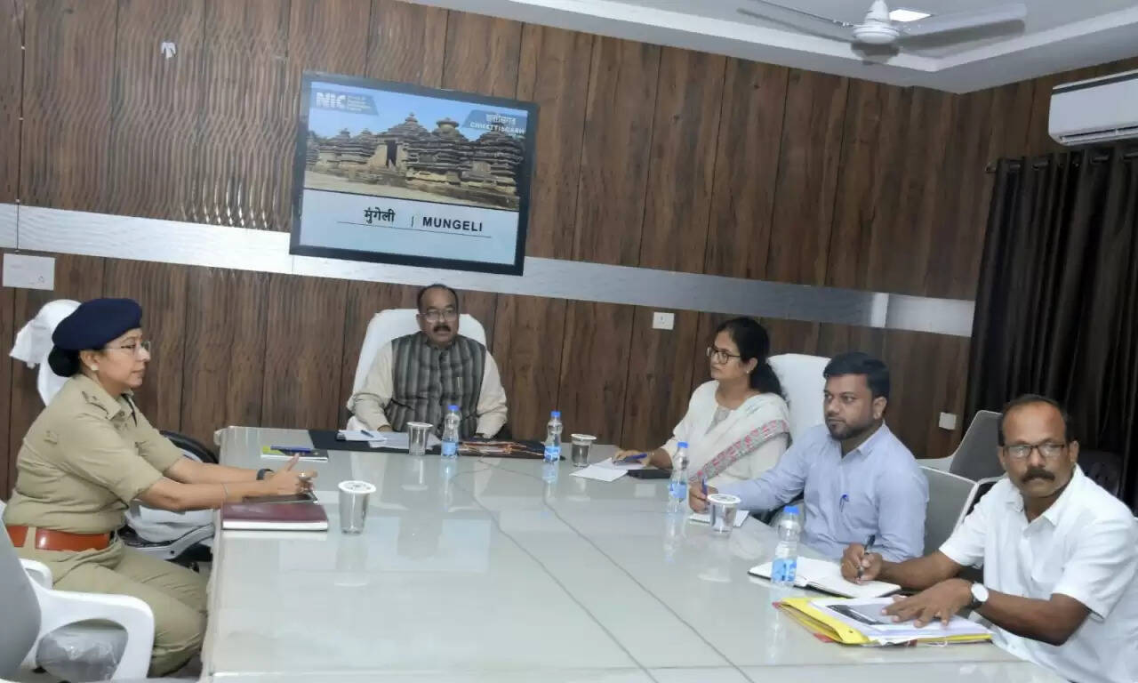 CG News: उप मुख्यमंत्री&nbsp;अरुण साव ने केंद्रीय मंत्री मंडाविया संग खेल एवं युवा विकास पर की वर्चुअल बैठक में शिरकत