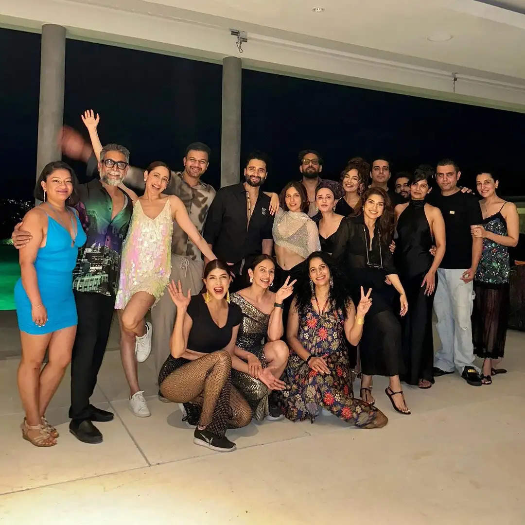 Seerat Kapoor Rings In New Year With Rakul Preet, Bhumi Pednekar, Aman Preet, Jackky Bhagnani Lakmi Manchu In Style In Samui Thailand- Check Out Pictures Now