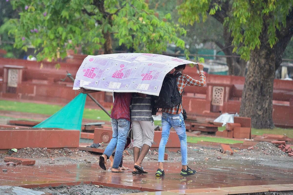 झारखंड में बारिश जानें दिल्ली-महाराष्ट्र सहित अन्य राज्य के मौसम का हाल