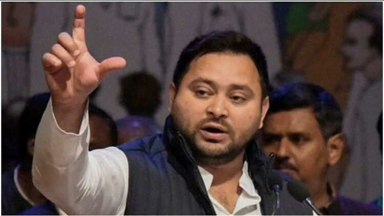 Bihar: बिहार के उपमुख्यमंत्री तेजस्वी यादव ने खटखटाया हाईकोर्ट का दरवाजा, सीबीआई के समन को दी चुनौती