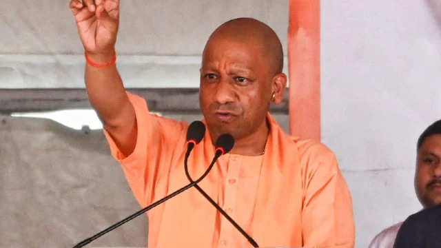 CM योगी आदित्यनाथ का विपक्ष पर हमल कहा- हिंदुओं को तबाह करना चाहती है कांग्रेस और सपा