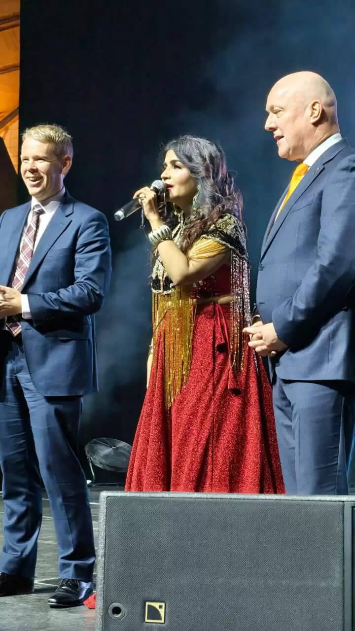 Shibani Kashyap Set Auckland Ablaze at the World & Us: Indian Festival – New Zealand Chapter 2025, Dancing With Honourable Prime Minister of Christopher Luxon