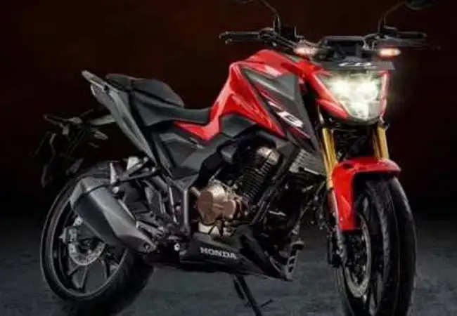 Honda मोटरसाइकिल ने लांच की CB300F स्ट्रीट फाइटर बाइक, जानें  कीमत