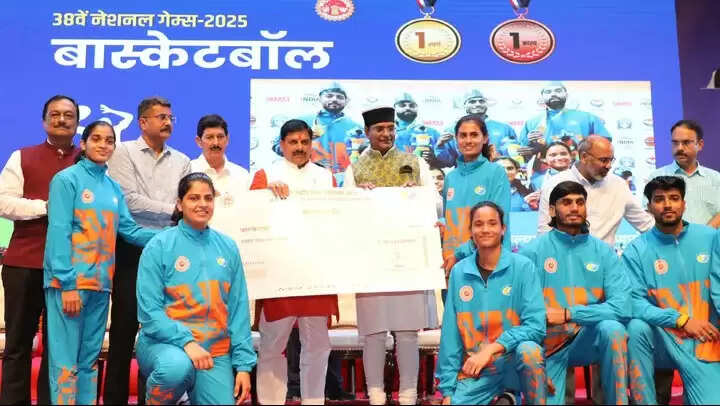 MP News: सीएम&nbsp;मोहन यादव ने कहा- खिलाड़ी वो है, जो जीवन में उच्चतम मापदंड स्थापित करें, विजेताओं&nbsp;को किया&nbsp;सम्मानित