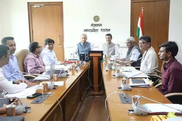 MP और गुजरात के वरिष्ठ अधिकारियों के बीच सरदार सरोवर प्रोजेक्ट पर उच्चस्तरीय बैठक सम्पन्न