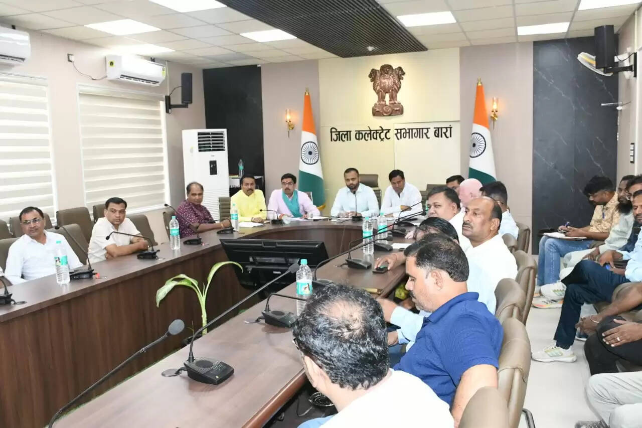 Baran News: जिला कलक्टर रोहिताश्व सिंह तोमर ने व्यापारियों संग की जीएसटी 2.0 पर चर्चा, बोले- सस्ती होंगी रोजमर्रा की चीजें, अर्थव्यवस्था होगी मजबूत