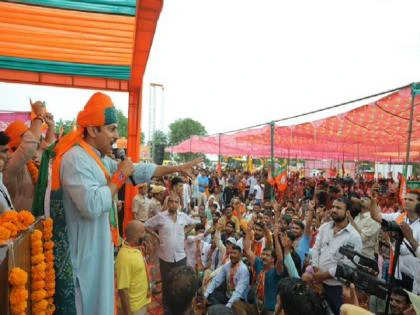 Rajasthan News: भाजपा सांसद राज्यवर्धन सिंह राठौड़ ने जयपुर की झोटवाड़ा विधानसभा सीट से अपना नामांकन किया दाखिल