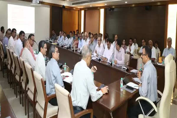 MP News: अपर मुख्य सचिव&nbsp;अनुपम&nbsp;राजन ने उच्च शिक्षा विभाग की बैठक ली