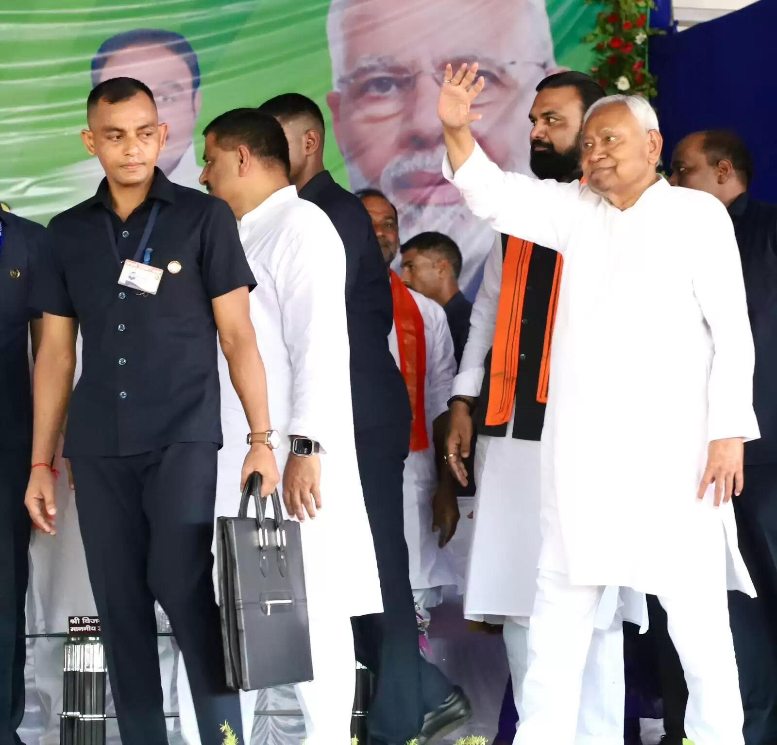 Bihar News: कैमूर को मिली 980.15 करोड़ की सौगात: सीएम नीतीश ने 178 विकास योजनाओं का किया शुभारंभ