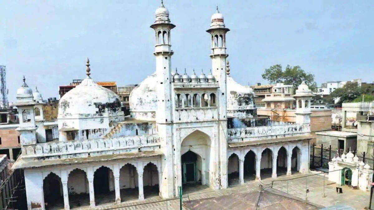 Gyanvapi Mosque Case: सुप्रीम कोर्ट ने वाराणसी के ज्ञानवापी परिसर में वैज्ञानिक जांच पर लगाई अंतरिम रोक