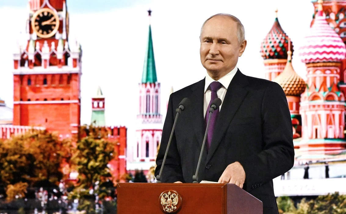 रूस के पांचवीं बार राष्ट्रपति चुने गए व्लादिमीर पुतिन