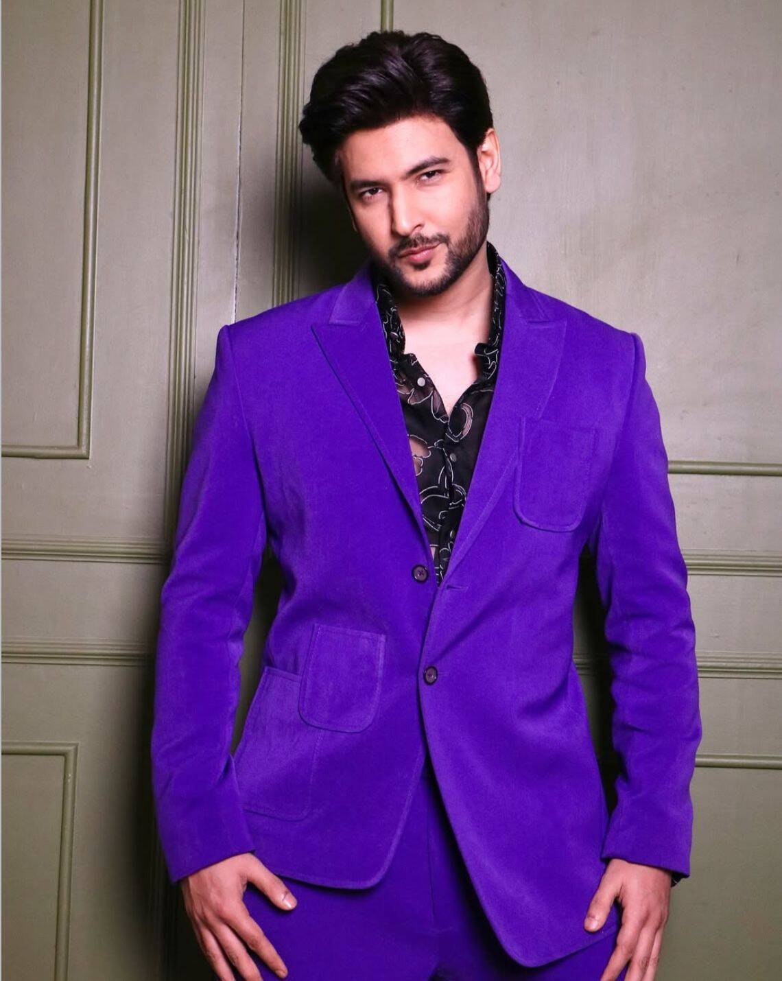 Shivin Narang Steals the Show at Filmfare OTT with Purple Power